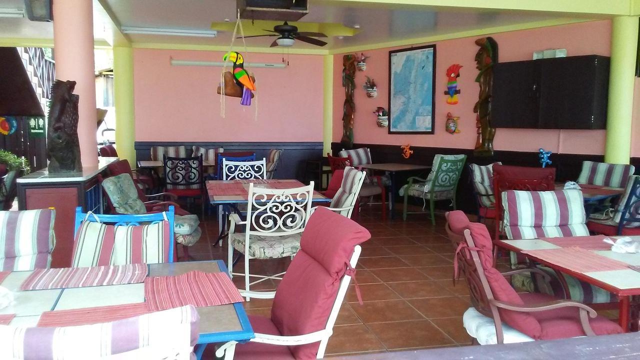 Alan'S Paradise Hotel Placencia Zewnętrze zdjęcie